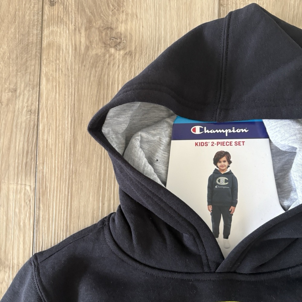 Champion Boy's 2-Piece Heavyweight Fleece Hoodie & Jogger Set Black 4T - Picture 3 of 5